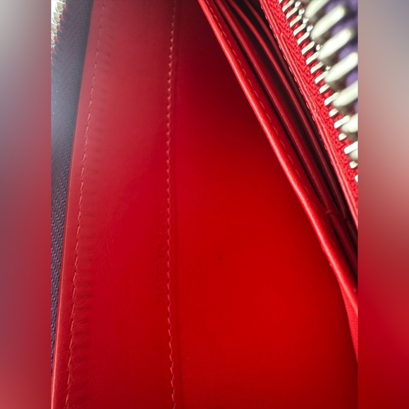 Rare color Christian Louboutin Spike studds Round zipper long wallet
Pre loved - Picture 13 of 15